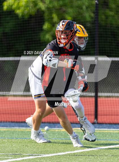 Thumbnail 2 in Simsbury vs. Ridgefield (CIAC Class L Quarterfinal) photogallery.