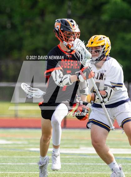Thumbnail 2 in Simsbury vs. Ridgefield (CIAC Class L Quarterfinal) photogallery.