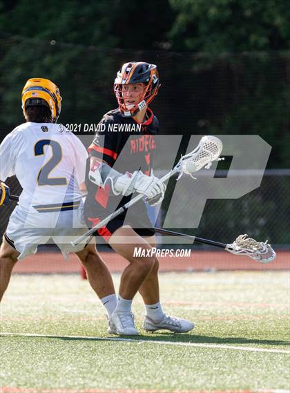 Thumbnail 3 in Simsbury vs. Ridgefield (CIAC Class L Quarterfinal) photogallery.