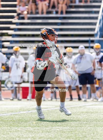 Thumbnail 1 in Simsbury vs. Ridgefield (CIAC Class L Quarterfinal) photogallery.