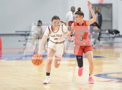 Thumbnail 3 in St. John's vs. Lone Peak (NIKE Tournament of Champions) photogallery.