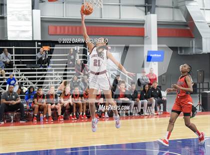 Thumbnail 3 in St. John's vs. Lone Peak (NIKE Tournament of Champions) photogallery.