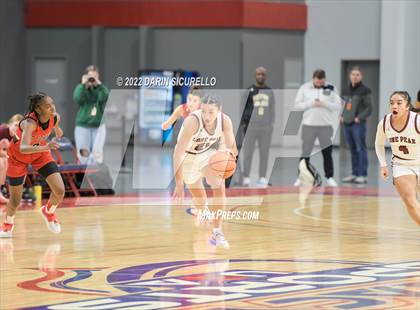 Thumbnail 1 in St. John's vs. Lone Peak (NIKE Tournament of Champions) photogallery.