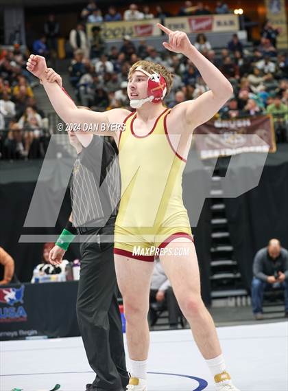 Thumbnail 3 in CHSAA 3A Finals photogallery.