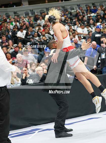 Thumbnail 2 in CHSAA 3A Finals photogallery.