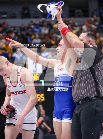 Thumbnail 1 in CHSAA 3A Finals photogallery.