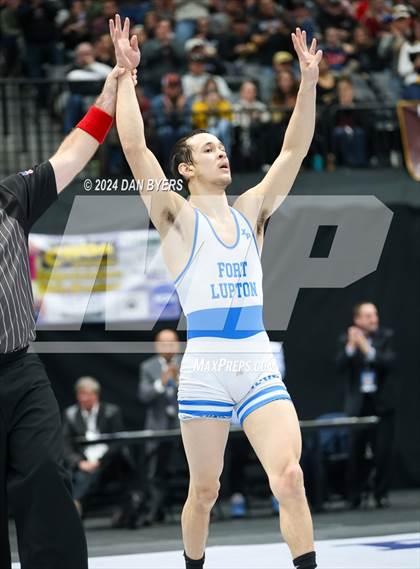 Thumbnail 2 in CHSAA 3A Finals photogallery.