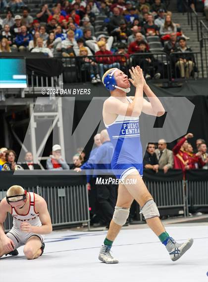 Thumbnail 2 in CHSAA 3A Finals photogallery.