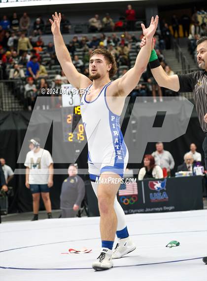 Thumbnail 1 in CHSAA 3A Finals photogallery.
