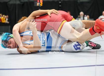 Thumbnail 3 in CHSAA 3A Finals photogallery.
