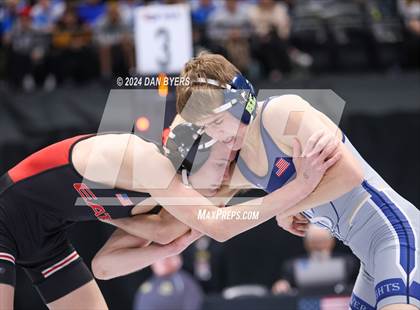 Thumbnail 3 in CHSAA 3A Finals photogallery.