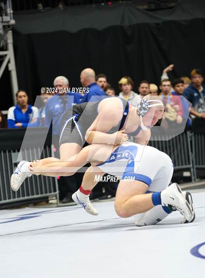 Thumbnail 2 in CHSAA 3A Finals photogallery.