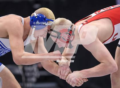 Thumbnail 3 in CHSAA 3A Finals photogallery.