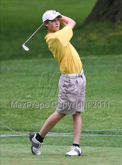 Thumbnail 3 in Section 5 State Qualifier @ Oak Hill CC (Supersectionals) photogallery.