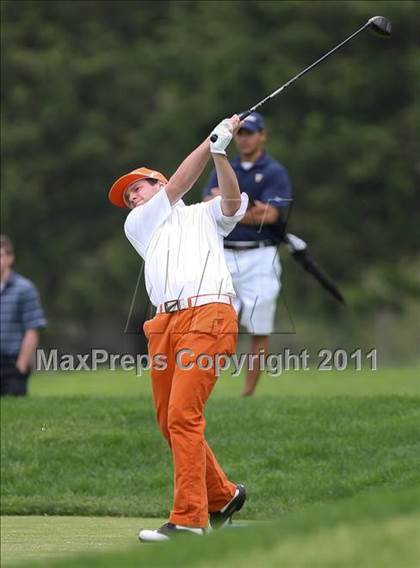 Thumbnail 1 in Section 5 State Qualifier @ Oak Hill CC (Supersectionals) photogallery.