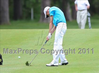 Thumbnail 3 in Section 5 State Qualifier @ Oak Hill CC (Supersectionals) photogallery.