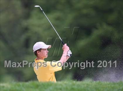 Thumbnail 2 in Section 5 State Qualifier @ Oak Hill CC (Supersectionals) photogallery.