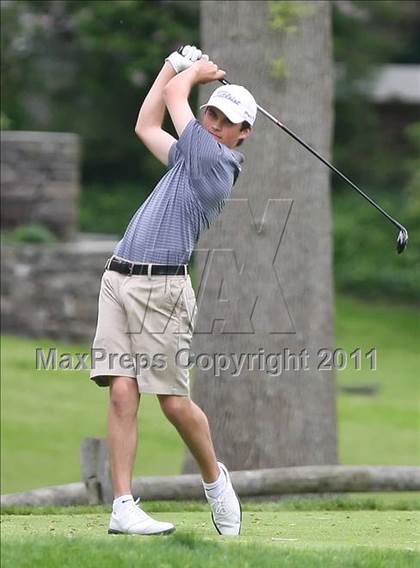 Thumbnail 2 in Section 5 State Qualifier @ Oak Hill CC (Supersectionals) photogallery.