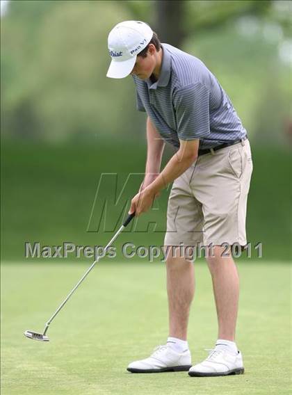 Thumbnail 3 in Section 5 State Qualifier @ Oak Hill CC (Supersectionals) photogallery.