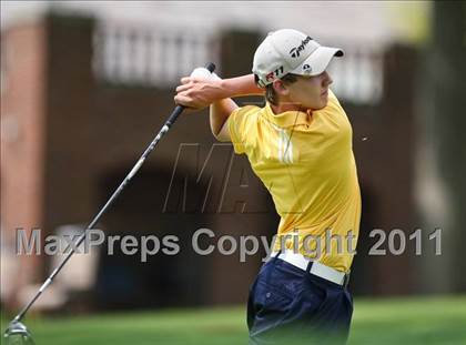 Thumbnail 2 in Section 5 State Qualifier @ Oak Hill CC (Supersectionals) photogallery.