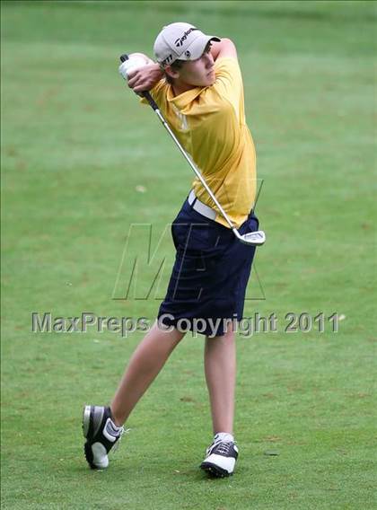 Thumbnail 3 in Section 5 State Qualifier @ Oak Hill CC (Supersectionals) photogallery.