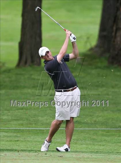 Thumbnail 1 in Section 5 State Qualifier @ Oak Hill CC (Supersectionals) photogallery.