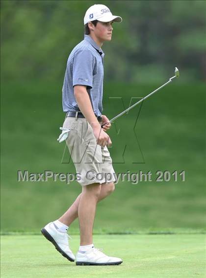 Thumbnail 2 in Section 5 State Qualifier @ Oak Hill CC (Supersectionals) photogallery.