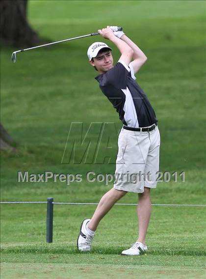 Thumbnail 3 in Section 5 State Qualifier @ Oak Hill CC (Supersectionals) photogallery.