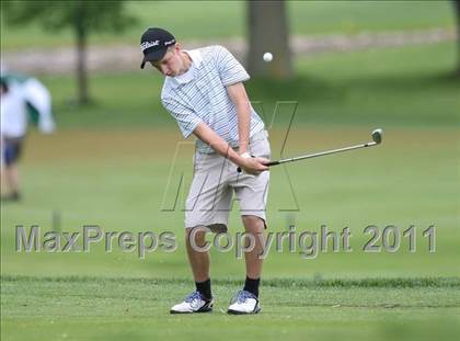 Thumbnail 1 in Section 5 State Qualifier @ Oak Hill CC (Supersectionals) photogallery.