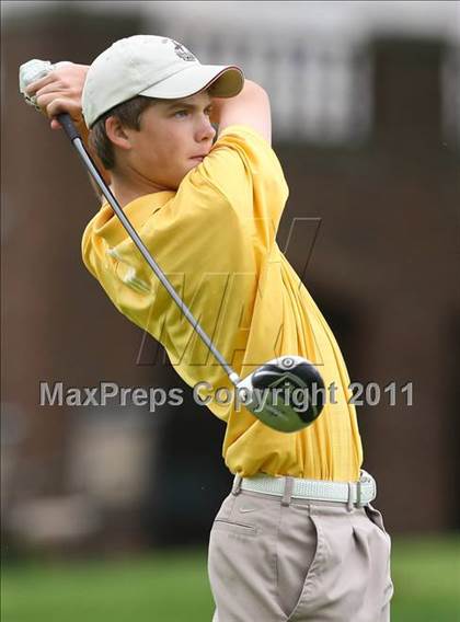 Thumbnail 2 in Section 5 State Qualifier @ Oak Hill CC (Supersectionals) photogallery.