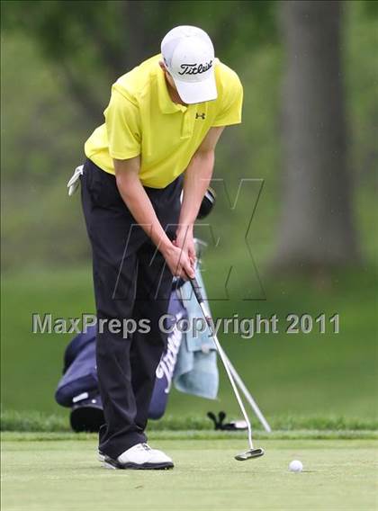 Thumbnail 3 in Section 5 State Qualifier @ Oak Hill CC (Supersectionals) photogallery.