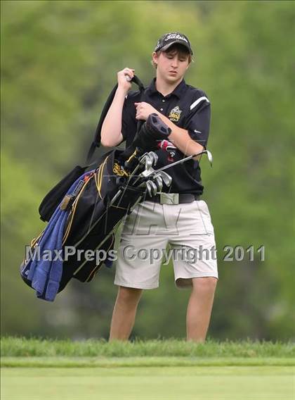 Thumbnail 1 in Section 5 State Qualifier @ Oak Hill CC (Supersectionals) photogallery.