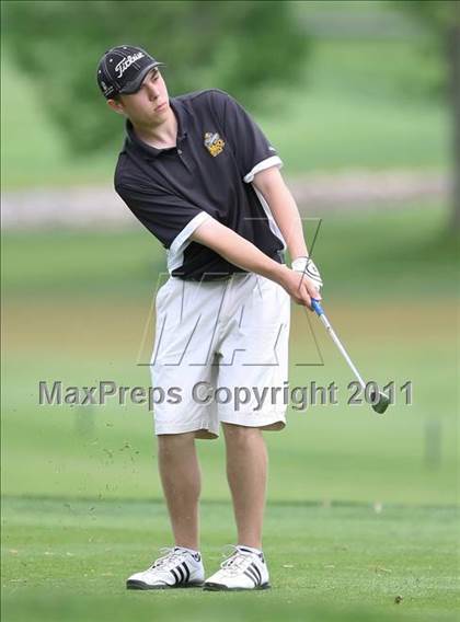 Thumbnail 1 in Section 5 State Qualifier @ Oak Hill CC (Supersectionals) photogallery.