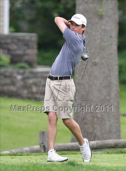 Thumbnail 3 in Section 5 State Qualifier @ Oak Hill CC (Supersectionals) photogallery.