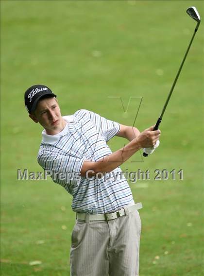 Thumbnail 2 in Section 5 State Qualifier @ Oak Hill CC (Supersectionals) photogallery.