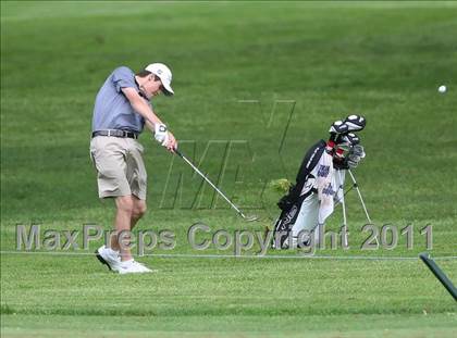 Thumbnail 3 in Section 5 State Qualifier @ Oak Hill CC (Supersectionals) photogallery.