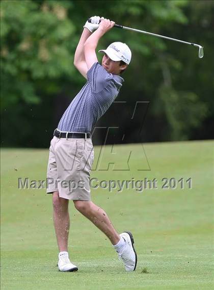 Thumbnail 3 in Section 5 State Qualifier @ Oak Hill CC (Supersectionals) photogallery.