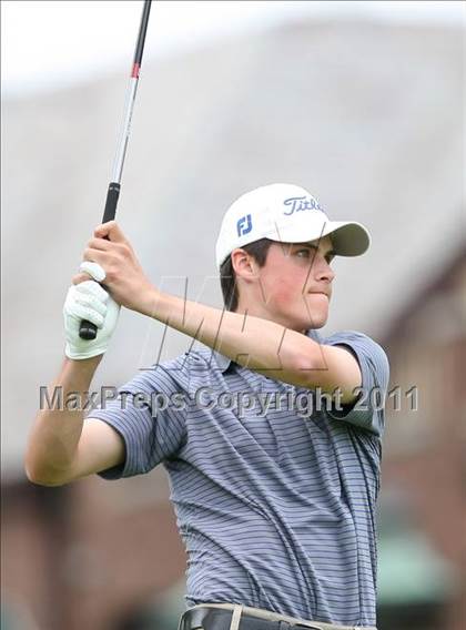 Thumbnail 3 in Section 5 State Qualifier @ Oak Hill CC (Supersectionals) photogallery.