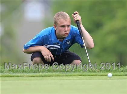 Thumbnail 1 in Section 5 State Qualifier @ Oak Hill CC (Supersectionals) photogallery.