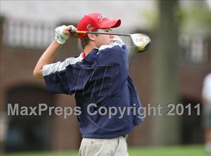 Thumbnail 2 in Section 5 State Qualifier @ Oak Hill CC (Supersectionals) photogallery.