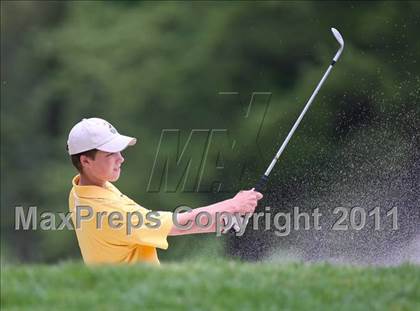 Thumbnail 1 in Section 5 State Qualifier @ Oak Hill CC (Supersectionals) photogallery.