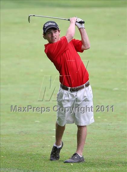 Thumbnail 1 in Section 5 State Qualifier @ Oak Hill CC (Supersectionals) photogallery.