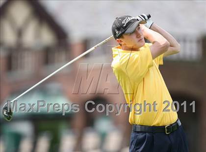 Thumbnail 3 in Section 5 State Qualifier @ Oak Hill CC (Supersectionals) photogallery.