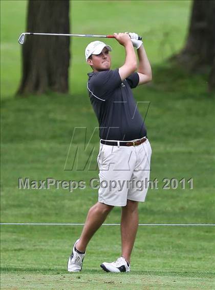 Thumbnail 3 in Section 5 State Qualifier @ Oak Hill CC (Supersectionals) photogallery.