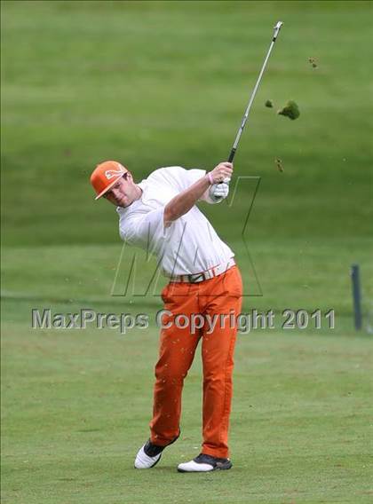 Thumbnail 3 in Section 5 State Qualifier @ Oak Hill CC (Supersectionals) photogallery.