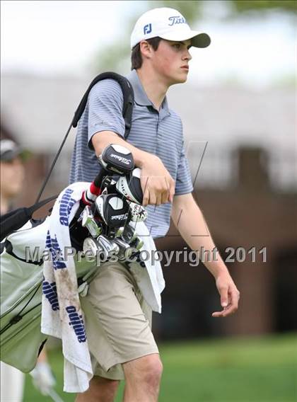 Thumbnail 3 in Section 5 State Qualifier @ Oak Hill CC (Supersectionals) photogallery.