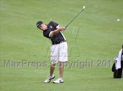 Thumbnail 2 in Section 5 State Qualifier @ Oak Hill CC (Supersectionals) photogallery.