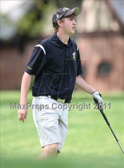 Thumbnail 1 in Section 5 State Qualifier @ Oak Hill CC (Supersectionals) photogallery.