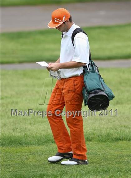 Thumbnail 2 in Section 5 State Qualifier @ Oak Hill CC (Supersectionals) photogallery.