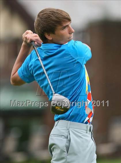 Thumbnail 1 in Section 5 State Qualifier @ Oak Hill CC (Supersectionals) photogallery.